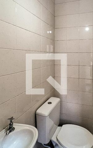 Apartamento à venda com 77m², 2 quartos e 1 vagaBanheiro de Serviço