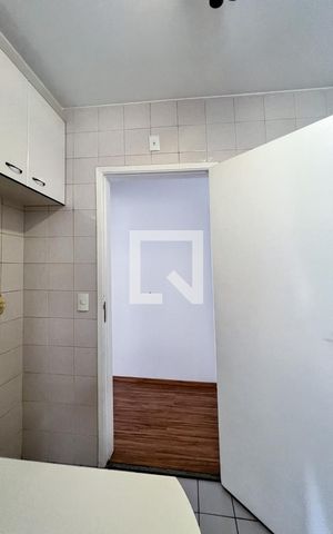 Apartamento à venda com 77m², 2 quartos e 1 vagaCozinha