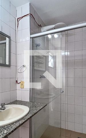 Apartamento à venda com 77m², 2 quartos e 1 vagaBanheiro da Suíte