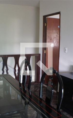 Casa de condomínio à venda com 490m², 5 quartos e 3 vagasHall social
