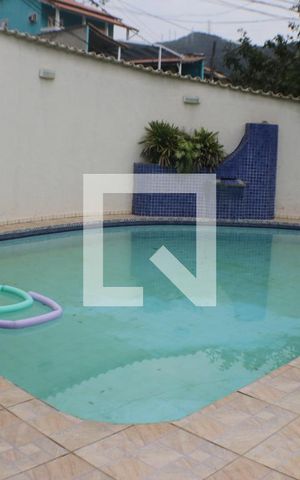 Casa de condomínio à venda com 490m², 5 quartos e 3 vagasPiscina