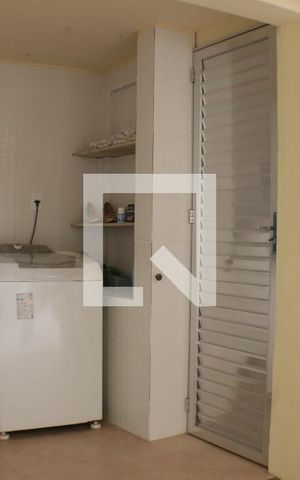 Casa de condomínio à venda com 490m², 5 quartos e 3 vagasÁrea de Serviço