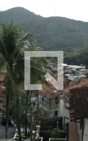 Casa de condomínio à venda com 490m², 5 quartos e 3 vagasQuarto 2 - Suíte