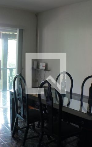 Casa de condomínio à venda com 490m², 5 quartos e 3 vagasHall social