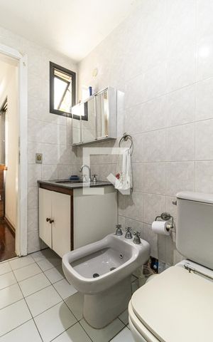 Apartamento à venda com 98m², 3 quartos e 1 vagaBanheiro da Suíte - Armário