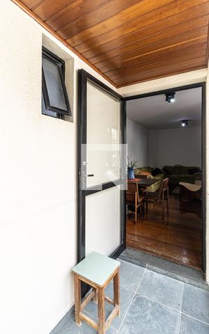 Apartamento à venda com 98m², 3 quartos e 1 vagaVaranda