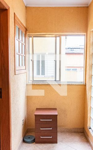 Casa à venda com 260m², 5 quartos e 3 vagas Casa à venda com 260m², 5 quartos e 3 vagasÁrea livre