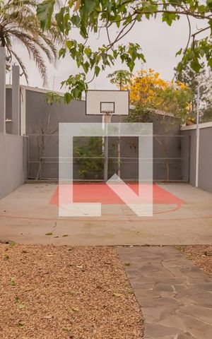 Casa à venda com 409m², 4 quartos e 2 vagasArea externa