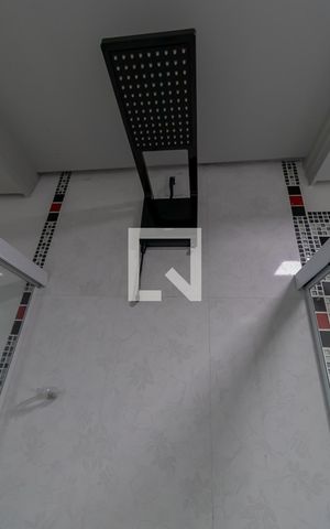 Casa à venda com 409m², 4 quartos e 2 vagasBanheiro 2