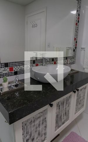 Casa à venda com 409m², 4 quartos e 2 vagasBanheiro 2