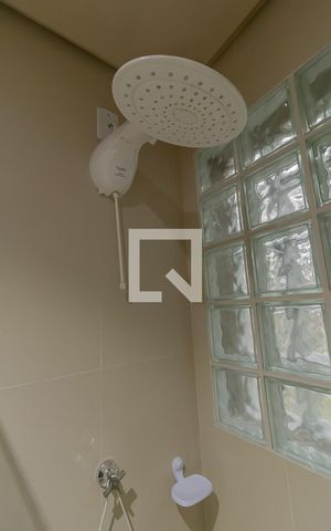 Casa à venda com 409m², 4 quartos e 2 vagasBanheiro 4
