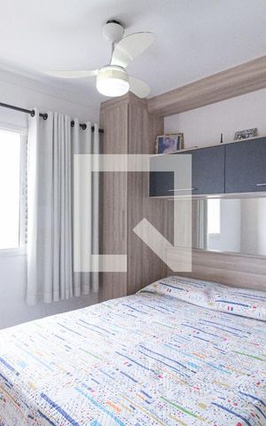 Apartamento à venda com 60m², 2 quartos e 1 vaga Apartamento à venda com 60m², 2 quartos e 1 vagaSuíte