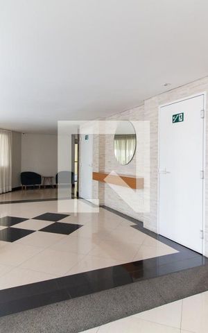 Apartamento à venda com 58m², 2 quartos e 2 vagasHall social