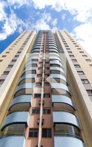 Apartamento à venda com 58m², 2 quartos e 2 vagasFachada