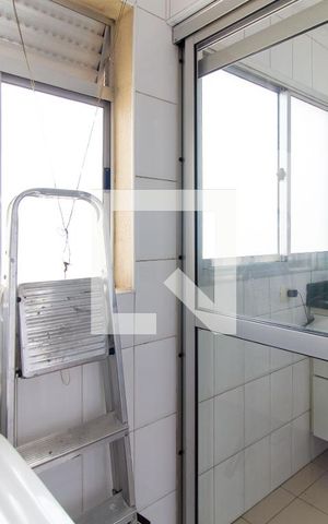 Apartamento à venda com 58m², 2 quartos e 2 vagasÁrea de Serviço