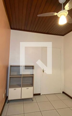 Casa à venda com 210m², 3 quartos e 2 vagasQuarto 2