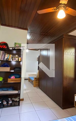 Casa à venda com 210m², 3 quartos e 2 vagasQuarto 1