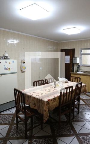 Casa à venda com 140m², 1 quarto e 3 vagasCozinha