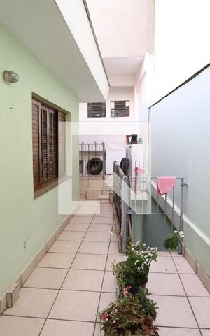 Casa à venda com 140m², 1 quarto e 3 vagasQuintal