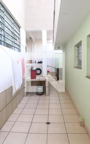 Casa à venda com 140m², 1 quarto e 3 vagasQuintal