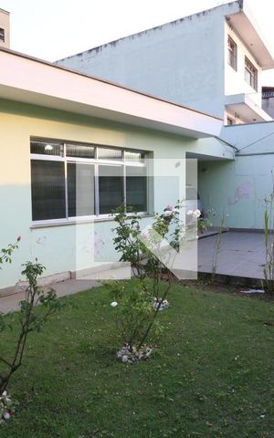 Casa à venda com 140m², 1 quarto e 3 vagasJardim