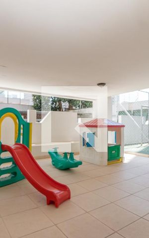 Apartamento para alugar com 79m², 2 quartos e 1 vaga Apartamento para alugar com 79m², 2 quartos e 1 vagaPlayground