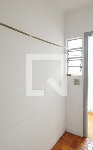 Apartamento para alugar com 70m², 2 quartos e 1 vagaQuarto de Serviço