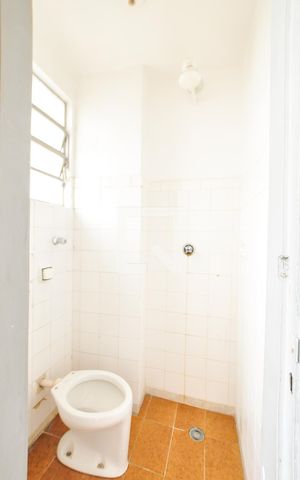 Apartamento para alugar com 70m², 2 quartos e 1 vagaBanheiro de Serviço