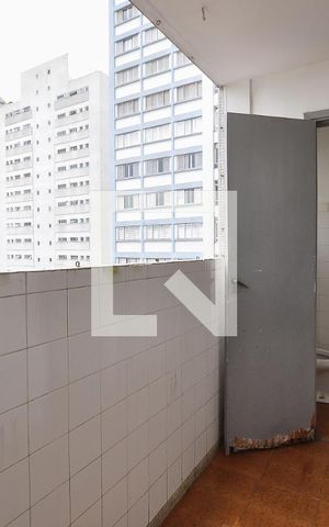 Apartamento para alugar com 70m², 2 quartos e 1 vagaÁrea de Serviço