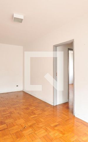 Apartamento para alugar com 70m², 2 quartos e 1 vagaSala