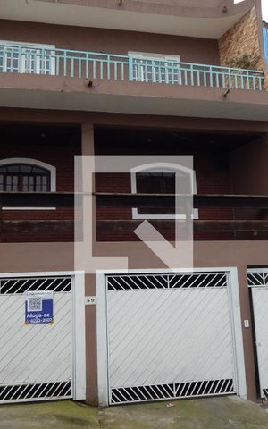 Casa para alugar com 98m², 2 quartos e 1 vagaFachada