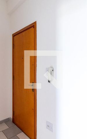 Apartamento para alugar com 68m², 2 quartos e sem vagaEntrada
