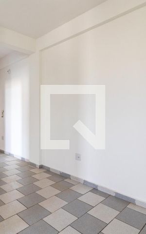Apartamento para alugar com 68m², 2 quartos e sem vagaSala de Estar