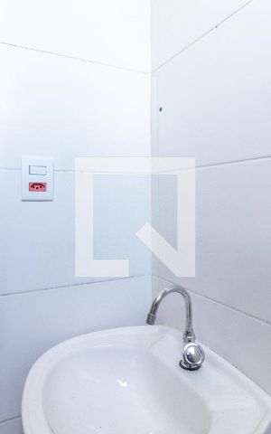 Apartamento para alugar com 68m², 2 quartos e sem vagaBanheiro