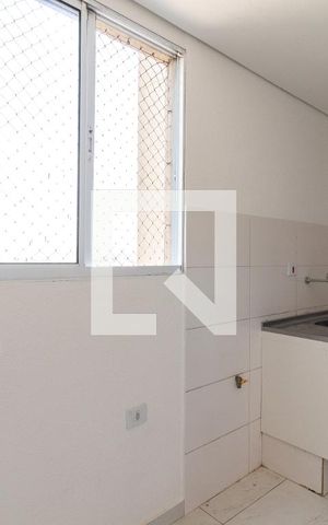 Apartamento para alugar com 68m², 2 quartos e sem vagaÁrea de Serviço