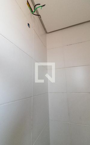 Apartamento para alugar com 68m², 2 quartos e sem vagaBanheiro