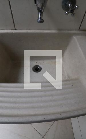 Casa de condomínio para alugar com 89m², 3 quartos e 1 vagaÁrea de Serviço - Tanque