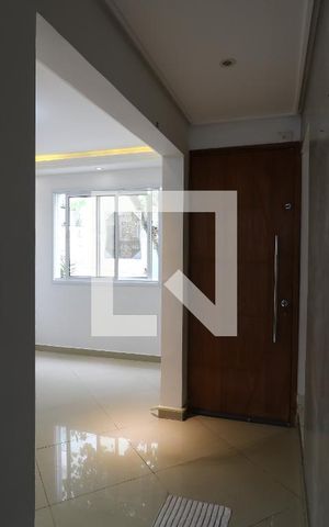 Casa de condomínio para alugar com 89m², 3 quartos e 1 vagaCorredor Térreo