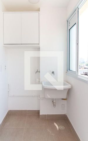Apartamento à venda com 66m², 2 quartos e 1 vaga Apartamento à venda com 66m², 2 quartos e 1 vagaÁrea de Serviço