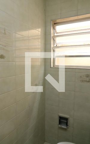 Casa à venda com 150m², 2 quartos e 2 vagasBanheiro 2