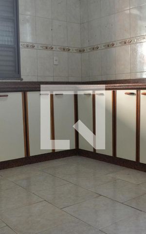 Casa para alugar com 1m², 3 quartos e 4 vagasCozinha