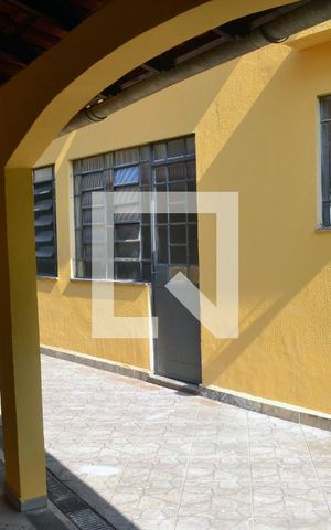 Casa para alugar com 1m², 3 quartos e 4 vagasCasa 2