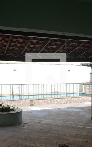 Casa para alugar com 1m², 3 quartos e 4 vagasQuintal