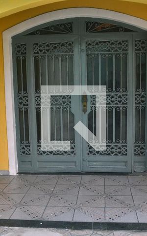 Casa para alugar com 1m², 3 quartos e 4 vagasCasa 2