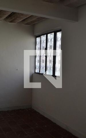 Casa para alugar com 1m², 3 quartos e 4 vagassala casa 3