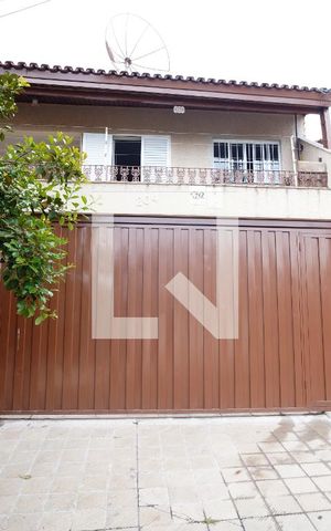 Casa para alugar com 25m², 1 quarto e sem vagaFachada