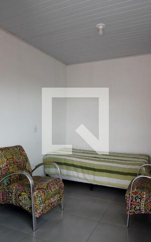 Casa para alugar com 25m², 1 quarto e sem vagaQuarto