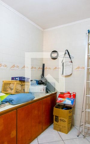 Casa à venda com 225m², 3 quartos e 4 vagas Casa à venda com 225m², 3 quartos e 4 vagasÁrea de serviço