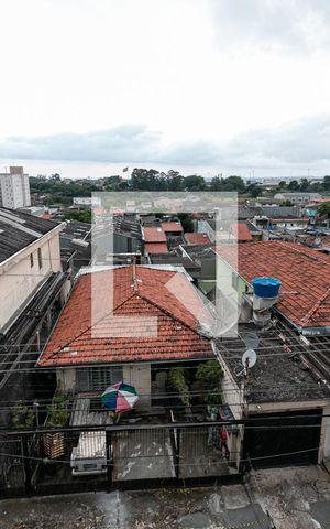 Casa à venda com 100m², 3 quartos e 2 vagas Casa à venda com 100m², 3 quartos e 2 vagasTerraço - Vista
