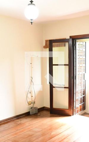 Casa de condomínio para alugar com 800m², 4 quartos e 3 vagasSuíte 2